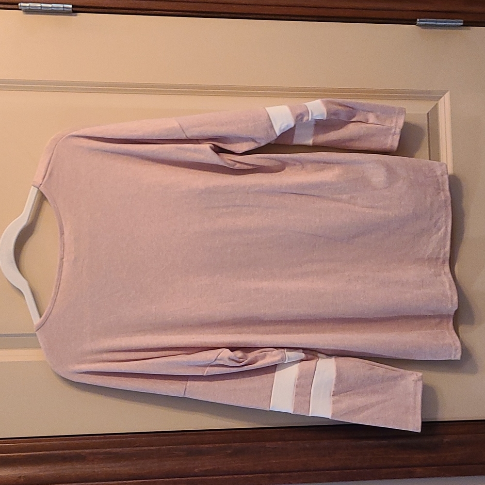 NWT Women's size M Yidarton tan & white long sleeve shirt - Picture 5 of 5